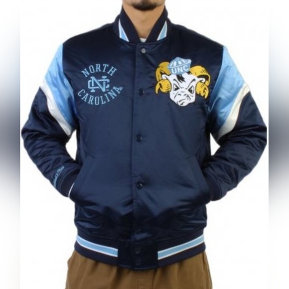 Mitchell & Ness UNC Satin Jacket XL - Picture 2 of 7